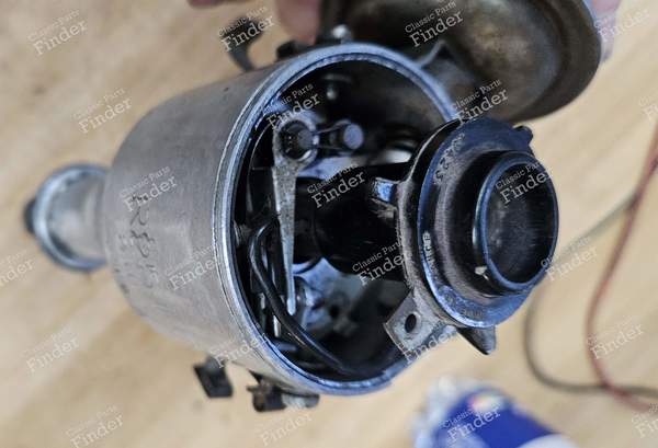 Zündverteiler R8 Gordini Motor - RENAULT 8 / 10 (R8 / R10) - 4223 / R251C34- 6