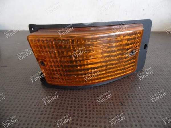 CLIGNOTANT GAUCHE 477953065A PORSCHE 944 & 924 - PORSCHE 924 - 477953065A- 0