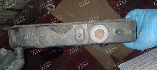 Wasserspender - 1. Generation - RENAULT 4 / 3 / F (R4) - 8504740- 2