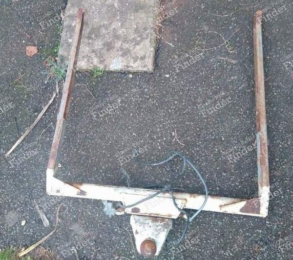 Towing hook for Renault 12, 15 and 17 - RENAULT 12 / Virage (R12) - 0