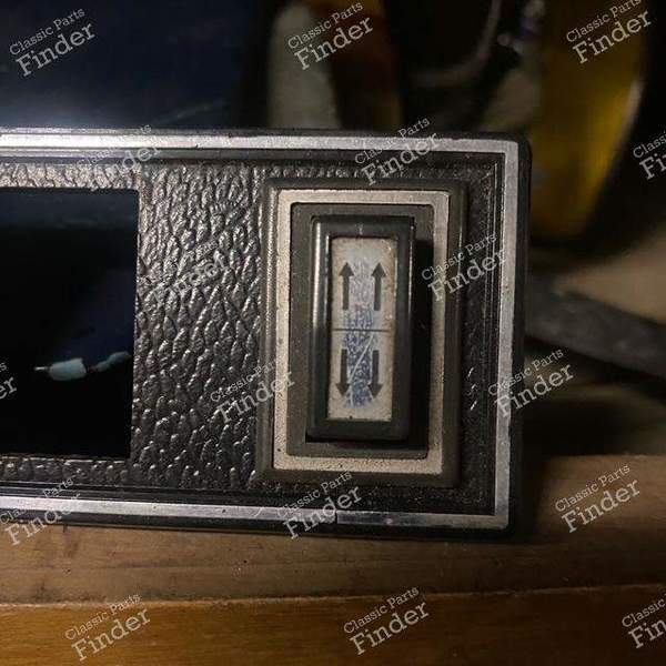 Hazard warning switch - CITROËN DS / ID - 1