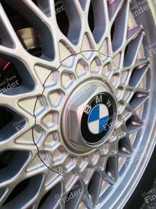 4 Nabenabdeckungen für BBS-Felgen in 14 Zoll - BMW 3 (E30) - Equiv. 36132225622- thumb-7