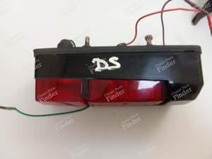 Feu arrière - CITROËN DS / ID - 637 / DX544128- thumb-2