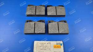 Set of 4 front brake pads for SIMCA-CHRYSLER-TALBOT 1307 / 1308 / 1309 / 1510 / 150 / Solara / Alpine