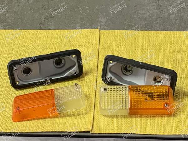 Deux clignotants bicolores - A310, R12, Talbot... - ALPINE A310 - 607- 0