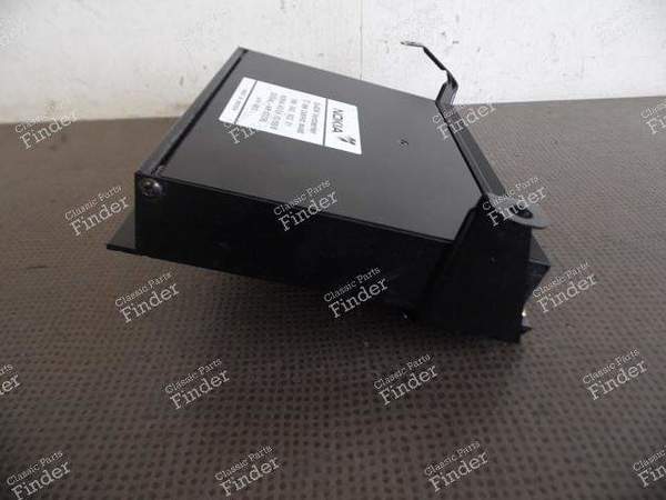 AUDIOVERSTÄRKER M490 - 996 CABRIOLET - PORSCHE 911 (996) - 99664530301- 8