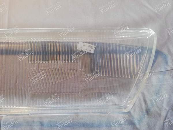 Phare en verre - droite - BMW 2000 C/CA/CS - 1 305 630 032- 6