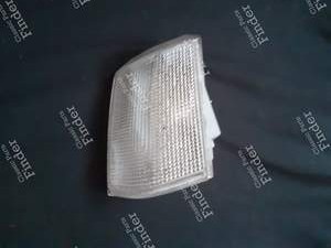 Left Front Turn Signal - Phase 1 - RENAULT 25 (R25) - 6076S- thumb-1