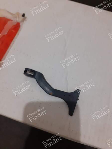 Kühlergrill - MERCEDES BENZ E (W210) - 2108880123- 3