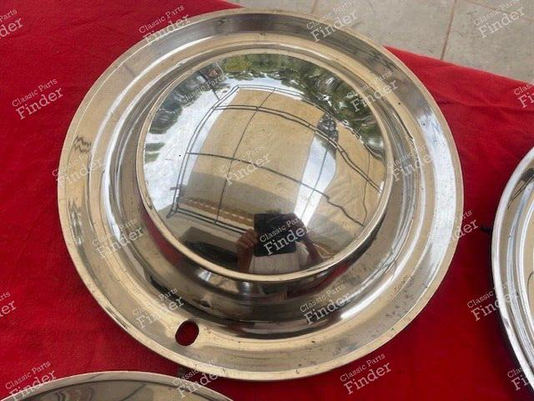 Jeu d'enjoliveurs ID DS 19 1955 à 1965 - CITROËN DS / ID - 4