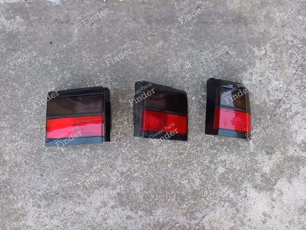 Feux arrière Passat GT - VOLKSWAGEN (VW) Passat (B3-B4) - 333945107- 0