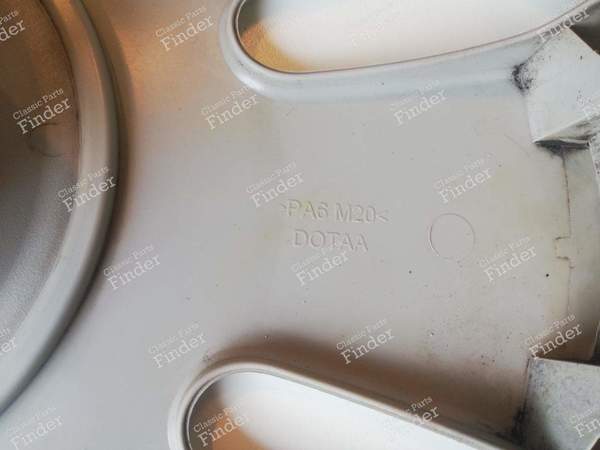 16-inch hubcap - FORD Focus II - 3M51-1000DC- 8