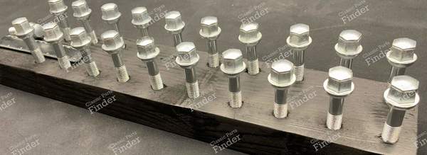 Original wheel bolts for 'Gullideckel' Wheels - MERCEDES BENZ 190 (W201) - 3