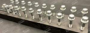 Original wheel bolts for 'Gullideckel' Wheels - MERCEDES BENZ 190 (W201) - thumb-3