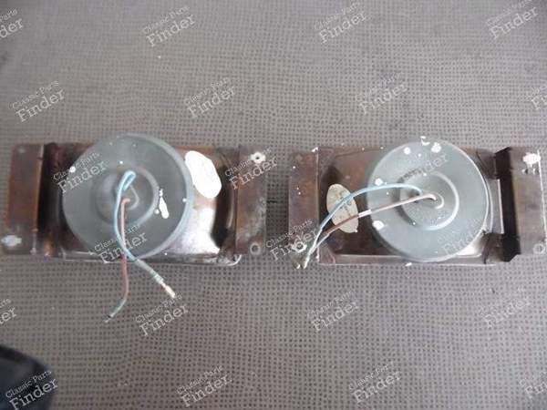 PHARES LONGUE-PORTEE HELLA ENCASTRABLES - FORD Escort / Orion (MK3 & 4) - 301-125 088- 9