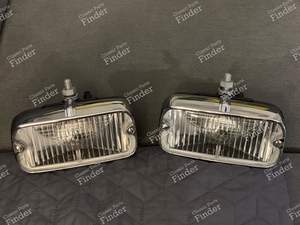 Pair of Cibié fog lights for PEUGEOT 404