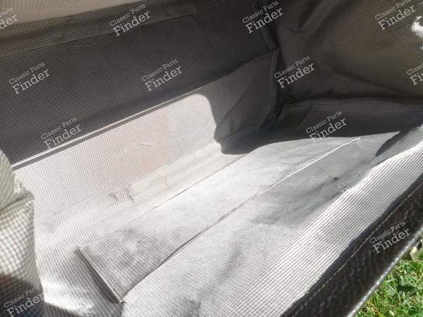 Valise et sac - Années 60-70 - PEUGEOT 404 - 7