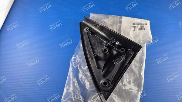 Zierblende für den linken Außenspiegel - PEUGEOT 405 / Pars / Khazar - 9015.92- 3