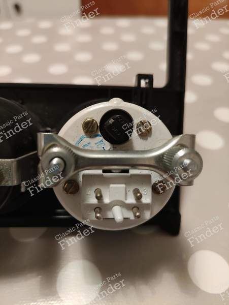 Mercedes-Benz W201 190E 2.3-16 2.5-16 EVOLUTION I & II Console centrale avec minuterie de tour et cendrier - MERCEDES BENZ 190 (W201) - 2016831636- 7