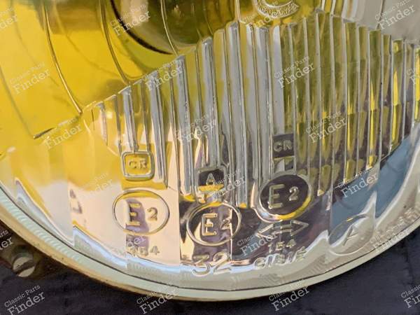 Pair of optics - RENAULT 4 CV - 154- 2