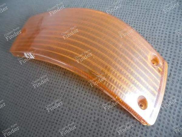 CABOCHON 63139069125 CLIGNOTANT GAUCHE BMW E28 - BMW 5 (E28) - 1366571- 0