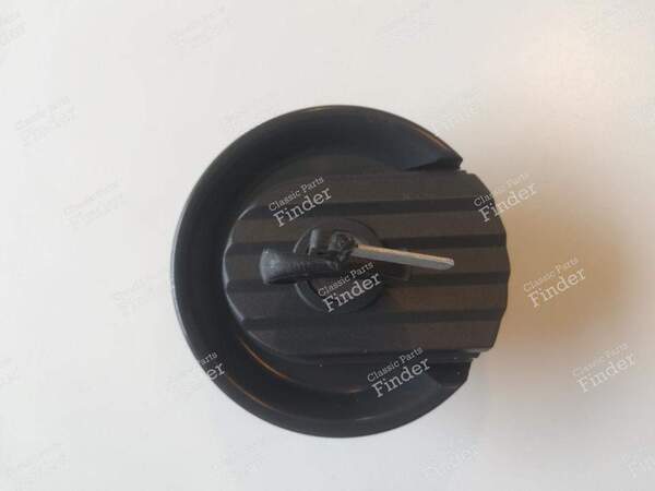 Fuel cap (with key) - PEUGEOT 205 - 2