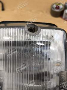 Feu de recul arrière gauche/éclairage de plaque - RENAULT 5 / 7 (R5 / Siete) - 40300- thumb-1