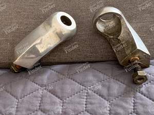Set de 2 supports de phares additionnels - RENAULT 8 / 10 (R8 / R10) - thumb-2