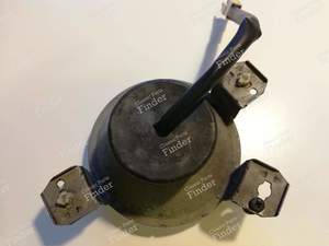 Two long yellow spans - VOLKSWAGEN (VW) Polo / Derby - 34447 - 34447R8 / 867941786 / 1F2 130 37 (?)- thumb-4