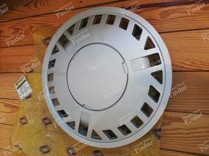Delta 13 inch hubcap - RENAULT 21 (R21)