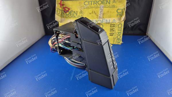 Right-hand 'satellite' type control unit - CITROËN BX - 95494817- 2