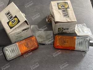 Two-tone turn signals / pilot lights - RENAULT 12 / Virage (R12) - 3076- thumb-0