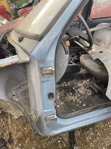 Türfüße vorne links und rechts - RENAULT 9 / Alliance / Broadway / 11 / Encore (R9 / R11) - 0