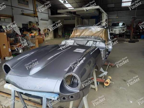 COMPLETE GT6 I BODYWORK - TRIUMPH Spitfire / GT6 - 1