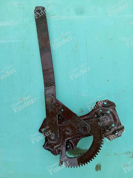 Fensterheber vorne rechts - MERCEDES BENZ /8 (W114 / W115) - A1157251002- 0