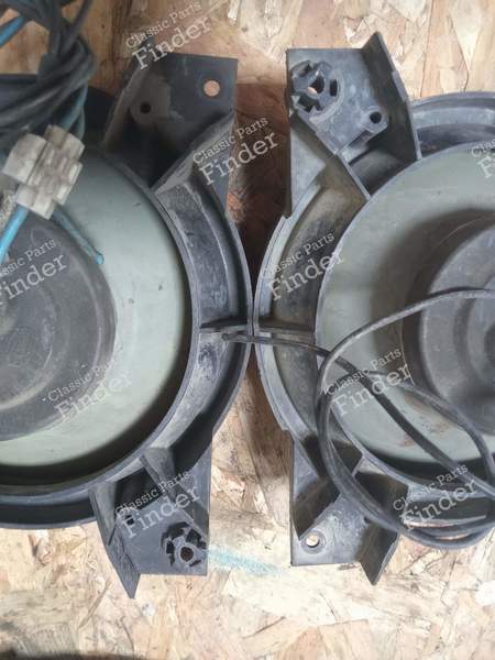 Scheinwerferoptik Golf GTI MK1 - VOLKSWAGEN (VW) Golf I / Rabbit / Caddy / Jetta - 24560R8- 4