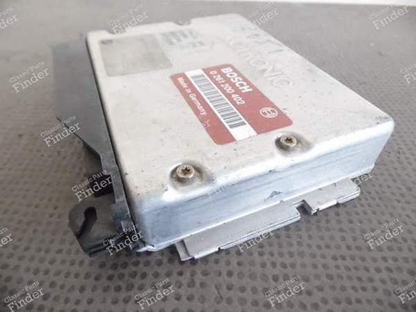 CALCULATEUR MOTRONIC 0261200402 / 1748401 BMW 525i E34 - BMW 5 (E34) - 0 261 200 402- 5