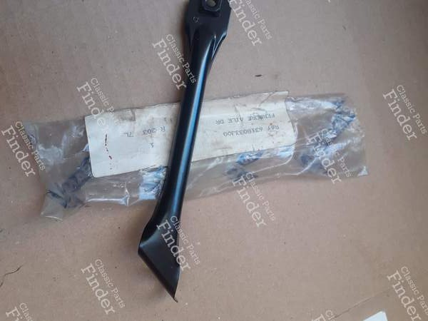 Mudguard support bar - Right front - NISSAN Patrol / Safari (160/260) - 6318033J00- 1