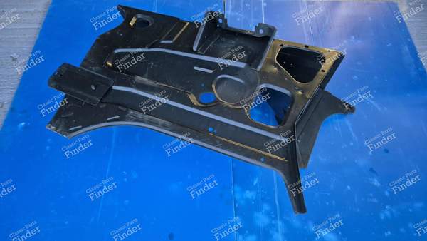 Auskleidung des rechten vorderen Kotflügels komplett - PEUGEOT 204 - 712264- 6