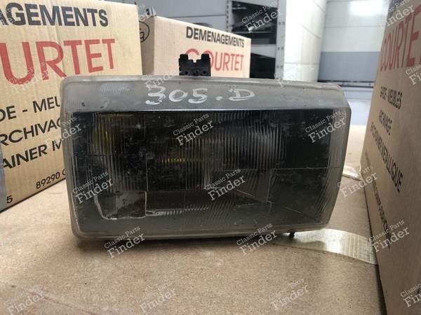 Straight front optics phase 1 - PEUGEOT 305 - 540080 / 6210.97- 0