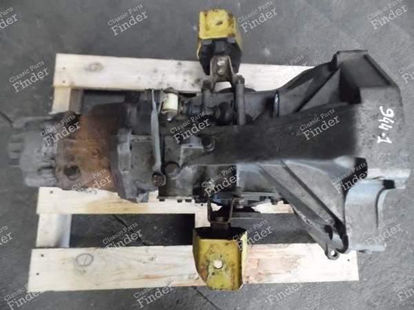 BOITE DE VITESSE "QK" 016300045C PORSCHE 944 - PORSCHE 944 - 016300045C- 1