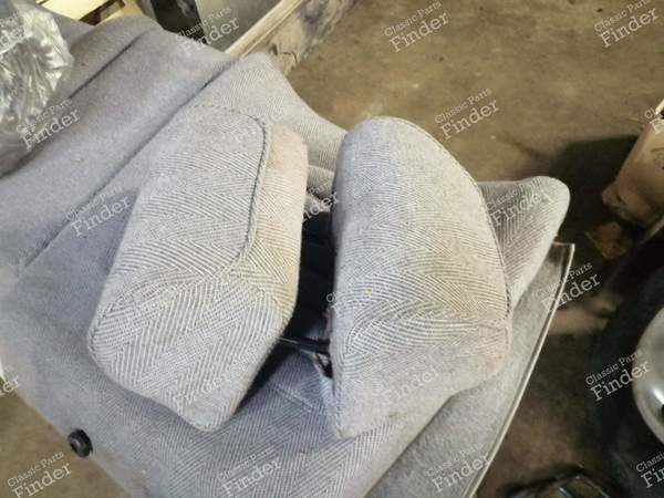 Paire appuie-têtes arrière - Série 2 - CITROËN CX - 1