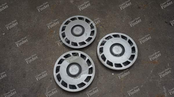 3 'Turbine' hubcaps - PEUGEOT 306 - 9606818180