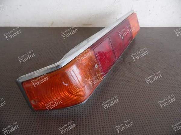 FEU ARRIERE GAUCHE AUDI 60 / SUPER 90 TYPE F103 - AUDI 60/72/75/80/90 (F103) - 1