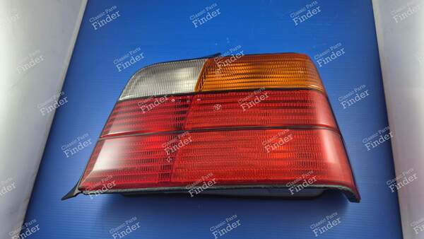 Right Taillight - Sedan - BMW 3 (E36) - 2
