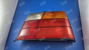 Right Taillight - Sedan - BMW 3 (E36) - thumb-2