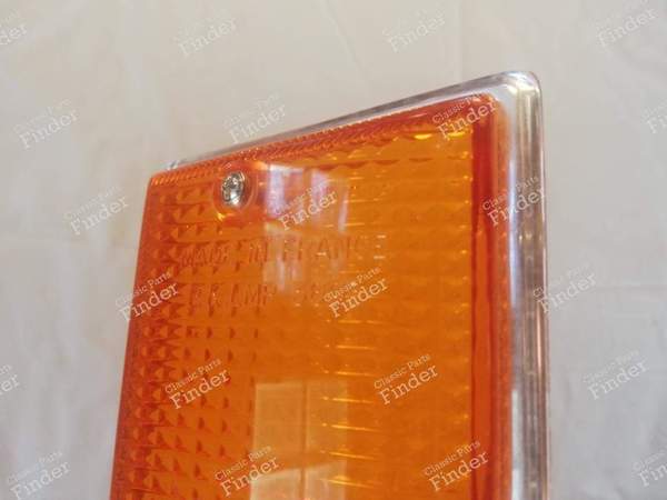 Taillight for Renault 10 First Series - Left - RENAULT 8 / 10 (R8 / R10) - P.K. LMP 3693- 4