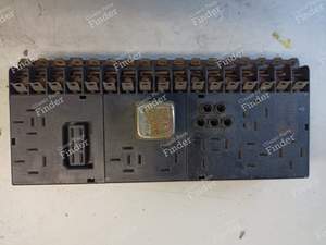 Platine Sicherung & Relais - AUDI 80 (B1)