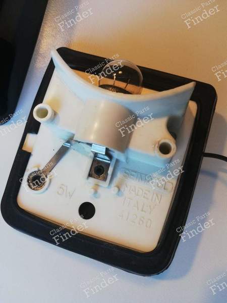 License plate light - PEUGEOT 504 - GL41260- 7