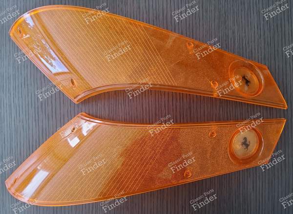 Front turn signal covers - FERRARI 365 Daytona - Equiv. LT-FER-035- 0